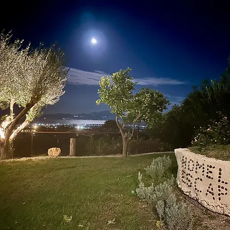 Christina's Homely Escapes Appartement