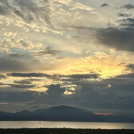 Christina's Homely Escapes Appartement