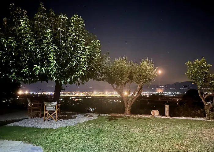 Christina's Homely Escapes