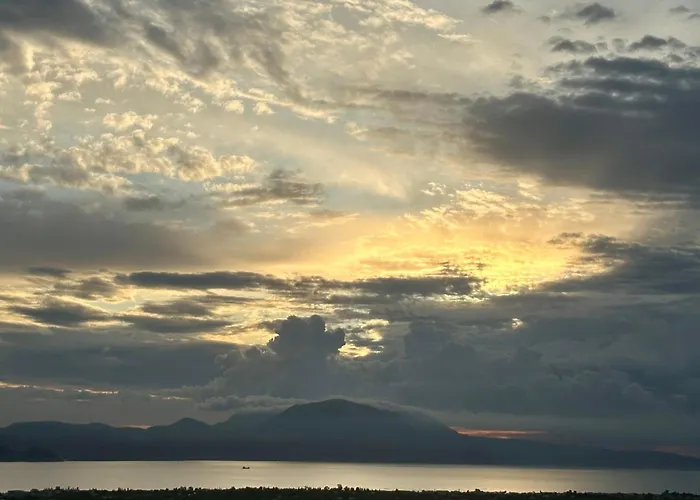 Christina's Homely Escapes Διαμέρισμα